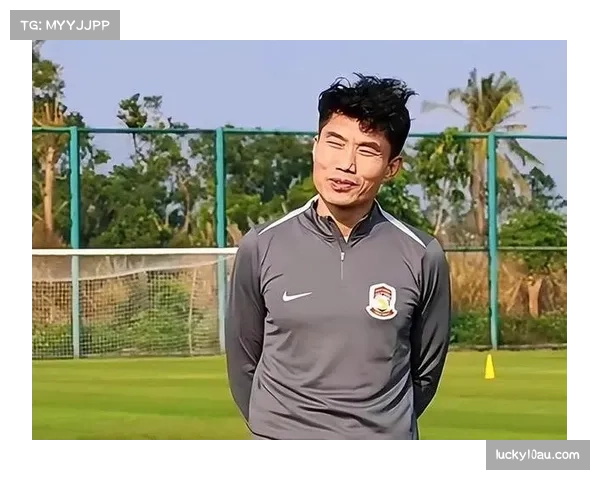 郑智西海岸改造注重防守硬度，但临场指挥能力遭遇外界质疑